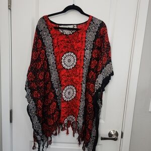 5/$30 Bohemian Print Caftan Style Tunic Top